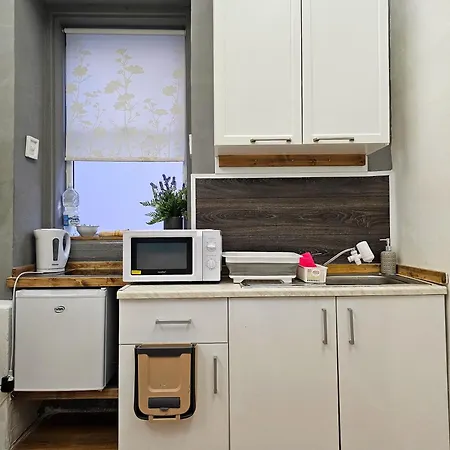 アパート Central - Modern Studio With Stunning Private Maltese Garden & Roof Terrace *